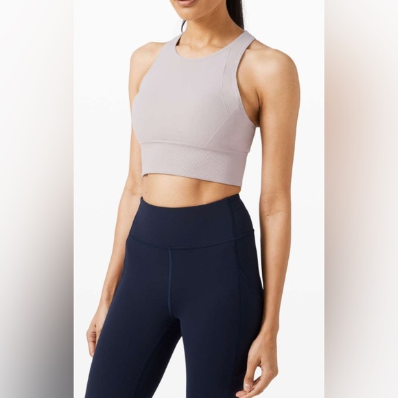 Lululemon Ebb to Train Bra *Medium Support, C/D Cup - Picture 4 of 7